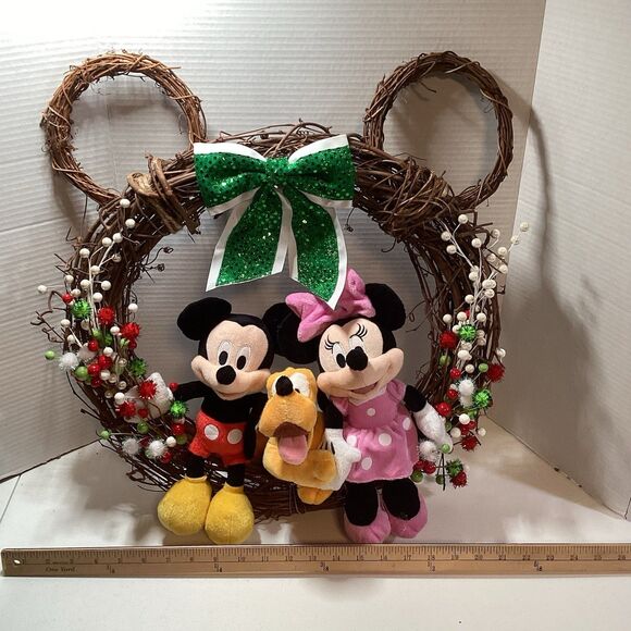 Mickey Minnie Pluto Christmas Wicker Wreath w/ Ears Holiday Door Xmas Decor - Picture 4 of 4